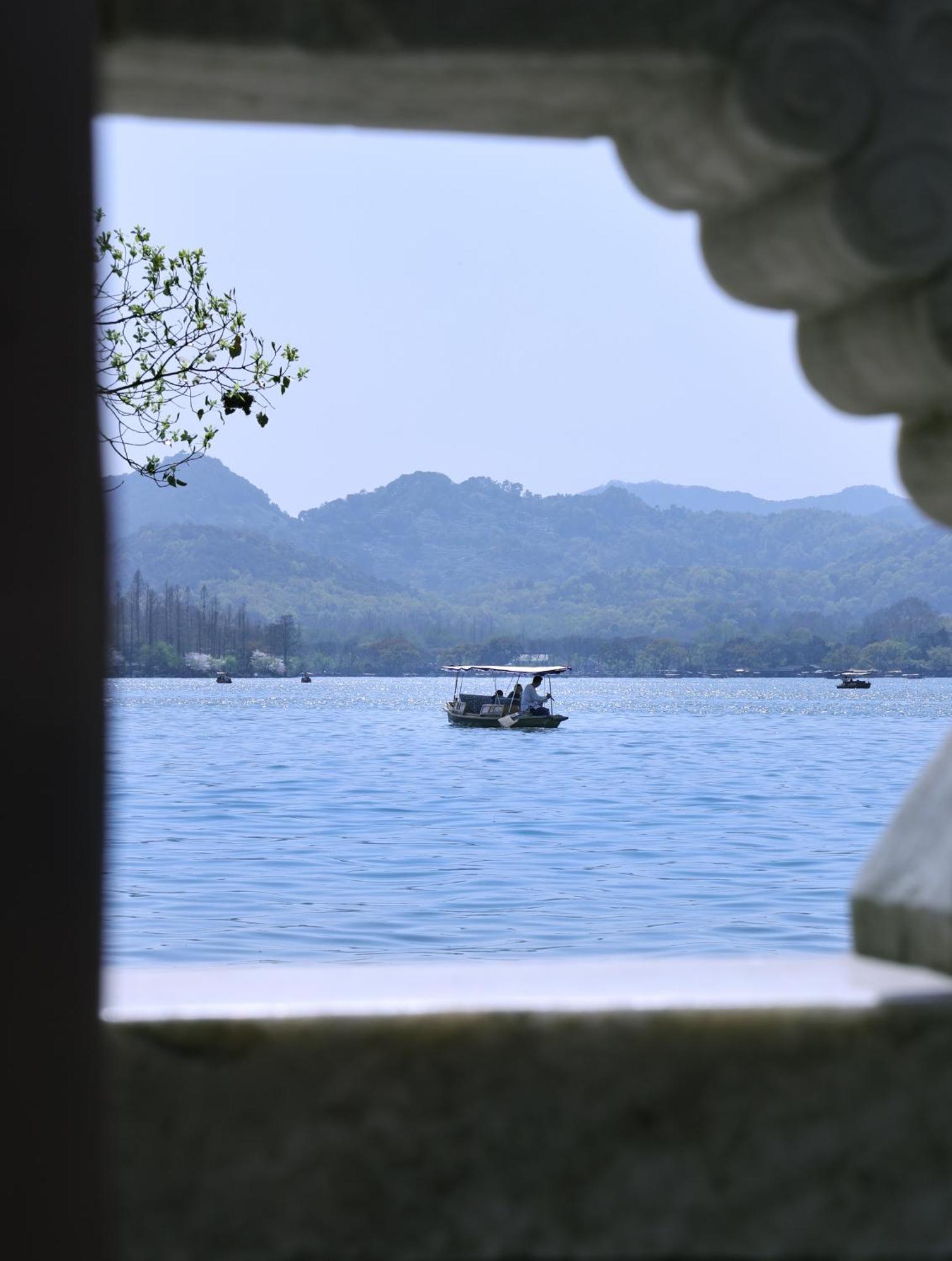 Crowne Plaza Hangzhou Qiantang - The Subway Can Reach The West Lake Scenic Area As Well As The Airport And High-Speed Rail Station, Adjacent To Jinsha Lake And Longfor Paradise Walk Exteriér fotografie